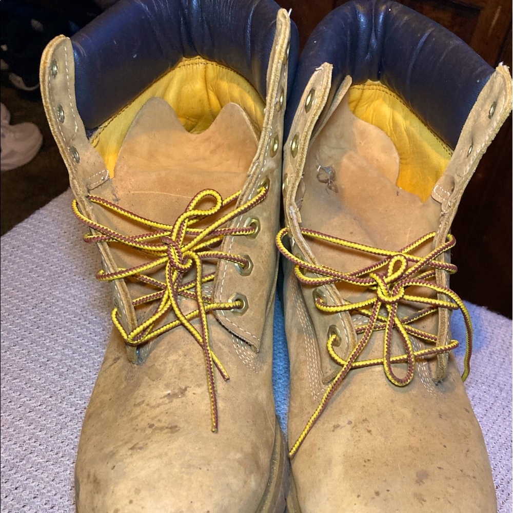 Used working Timberland Tan Boots